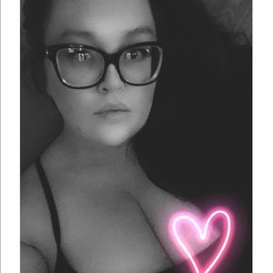 Meet your Posher, Cara